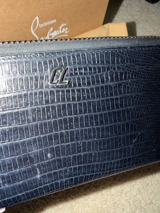 Christian Louboutin Black Lizard-Texture Zip Wallet with dusty and box - Picture 8 of 8